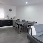 Maison Confortable à Casson, 60 M², Bien équipée