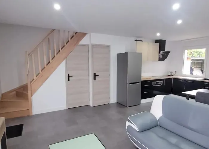 Maison Confortable à Casson, 60 M², Bien équipée Hébergement de vacances